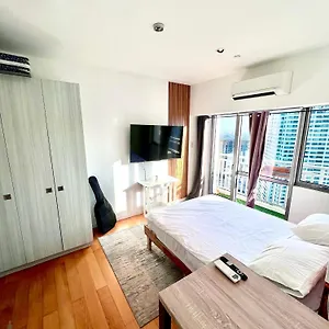 Acqua Private Residences - Iguazu Tower, - Makati Мандалуйонг