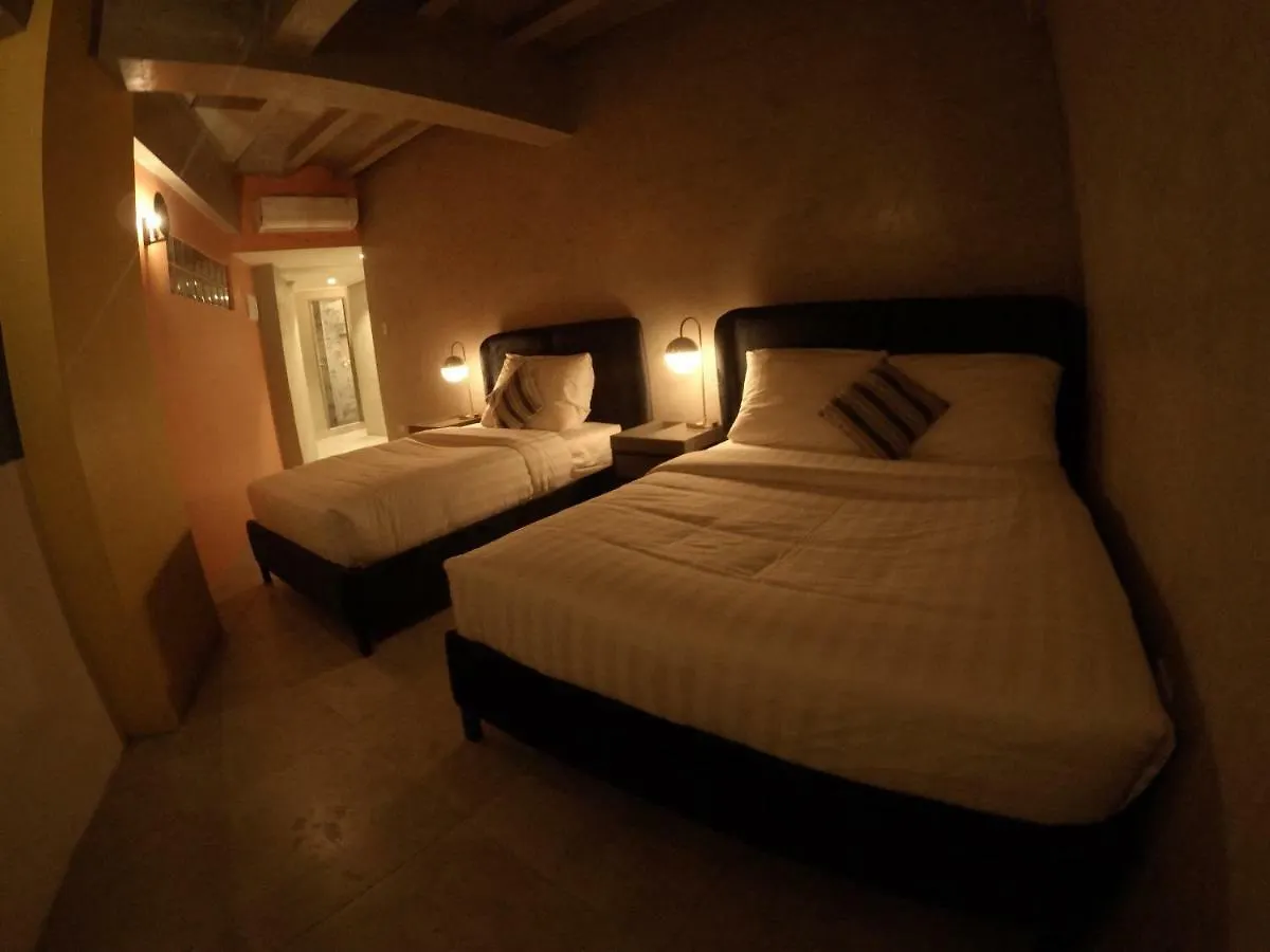 Citizen Hotel Mandaluyong